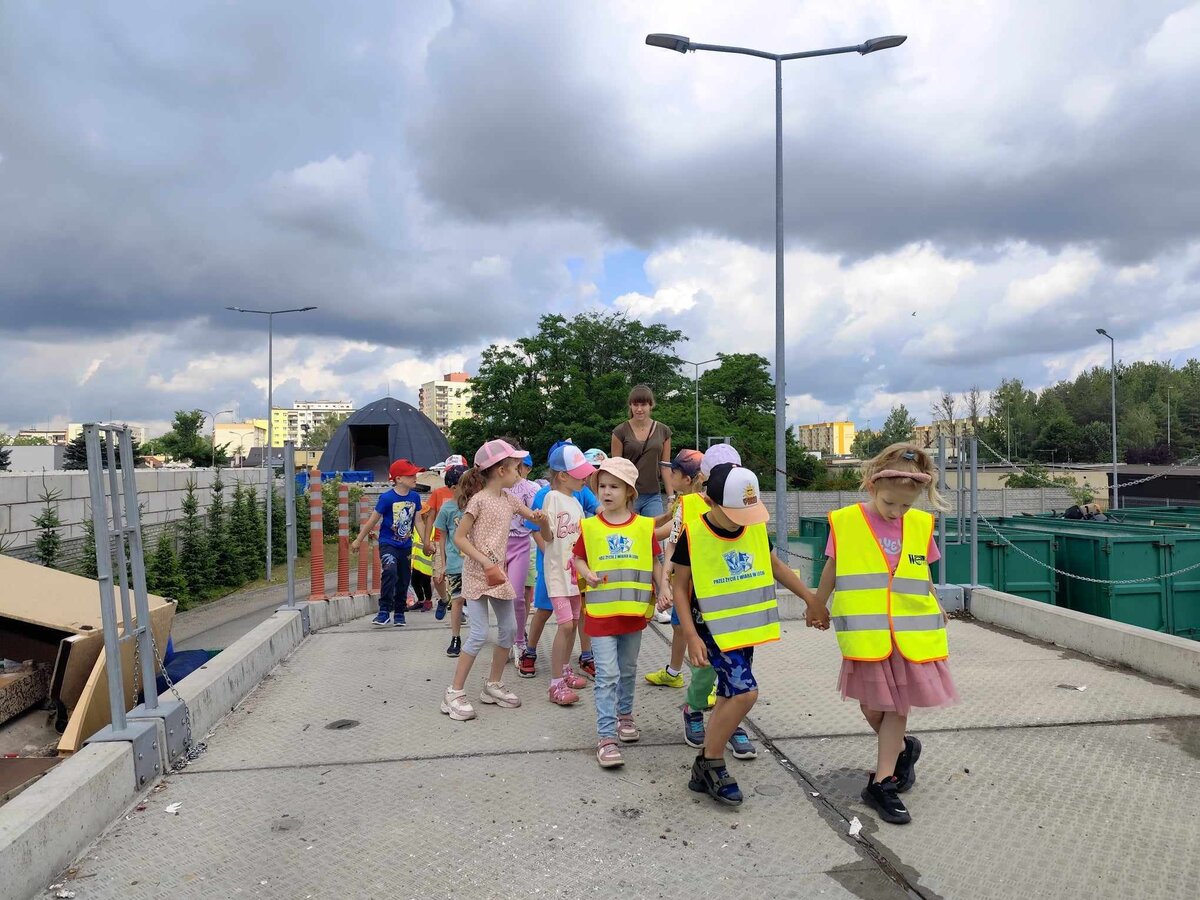 Przedszkolaki zwiedziły PSZOK